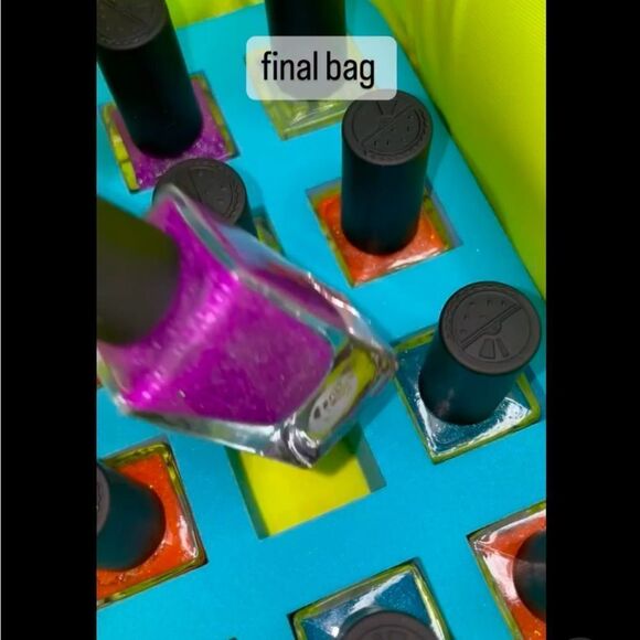 HOLO TACO: RETRO ON-THE-GO BAG - Picture 4 of 16